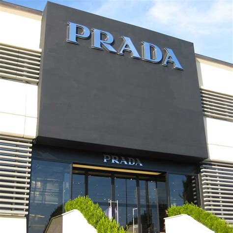 outlet prada abruzzo|prada outlet tuscany.